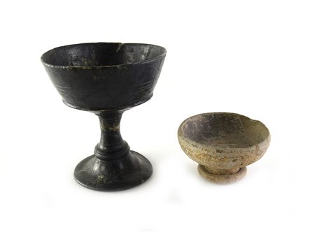 CALICE E COPPETTA IN BUCCHERO Tipo Rasmussen 1979, 2d DATAZIONE: VII-VI sec....