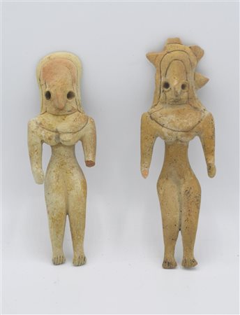 DUE STATUETTE VALLE DELL'INDO DATAZIONE: IV-III millennio a.C. MATERIA E...