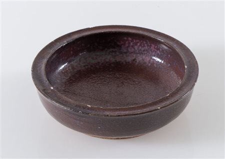 PANOS TSOLAKOS (Chalkis 1934) Ciotola in ceramica policroma sui toni del...