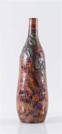 MATTEUCCI FAENZA Bottiglia in ceramica policroma sui toni del vinaccia. Anni...