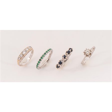 Lotto composto da anello antico con cinque brillanti, fedina con smeraldi,...