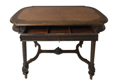 Tavolino ovale con cassetto e piano in pelle, Late 19th century