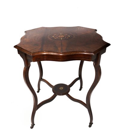 Tavolino in radica di noce, Early 20th century