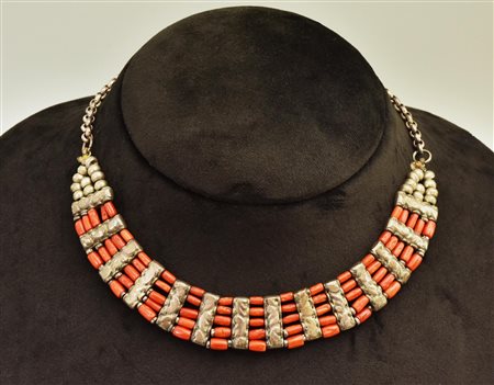 COLLANA IN LEGA D'ARGENTO E CORALLO lunghezza cm 45