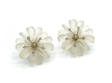 ORECCHINI A FIORE clip con perno in oro bianco 18kt