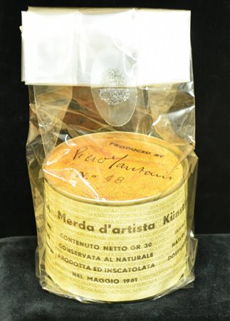 Piero Manzoni PIERO MANZONI. D'APRES MERDA D'ARTISTA 1963-2013 barattolo di...