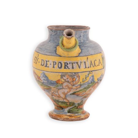 Manifattura di Casteldurante del XIX secolo ( - ) 
Orciolo in maiolica decorato in policromia con paesaggio, case e putto al centro 
 cm 20x20