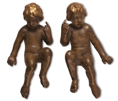 Manifattura romana del XVII secolo ( - ) 
Due putti in legno 
 altezza cm 80