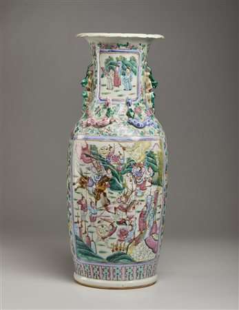  Arte Cinese - Vaso a balaustro famiglia rosa 
Cina, inizi XX secolo .