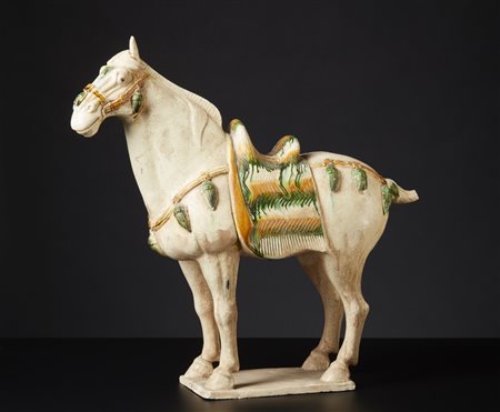  Arte Cinese - Cavallo in stile Tang 
Cina, XIX secolo o antecedente .