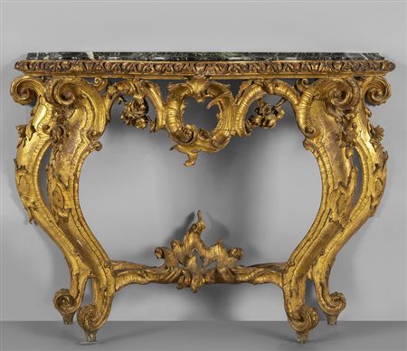 Console Luigi XV in legno intagliato e dorato, 