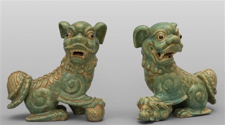 Coppia di cani di Pho in gres smaltato, Cina 