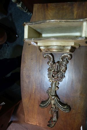 Coppia di consoline in stile Luigi XIV in legno 