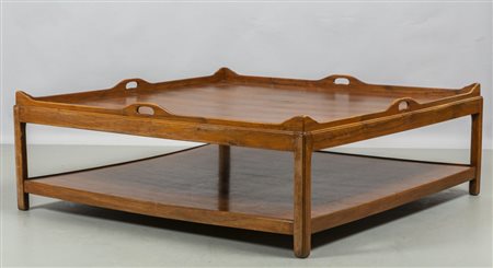 Tavolo basso da centro a due ripiani in 