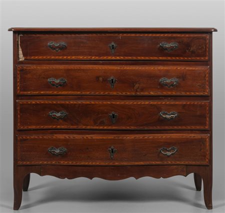 Comò Luigi XIV a quattro cassetti in noce 