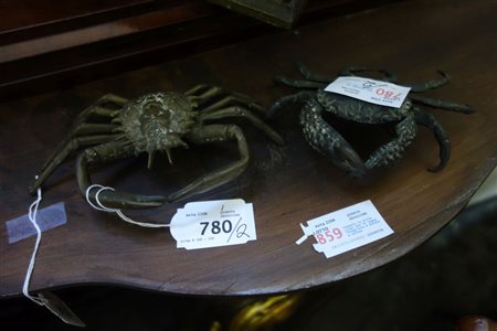 Due granchi in bronzo, sec.XX