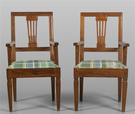 Coppia di poltrone Direttorio in noce