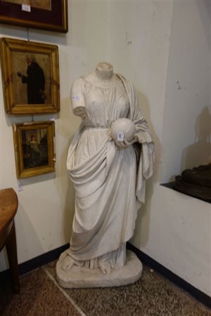 Astronomo, scultura in gesso acefala, 