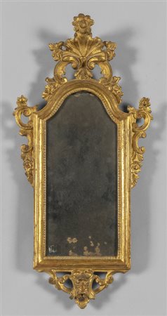 Specchierina in legno intagliato e dorato, luce 