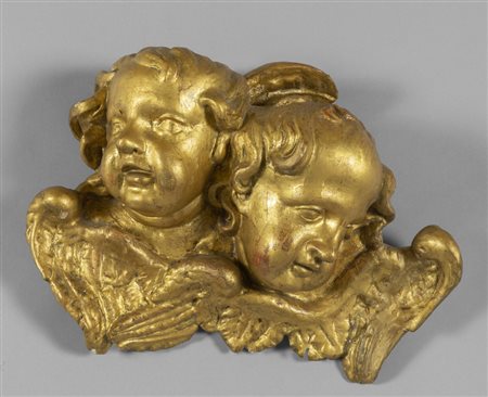 Putti, scultura in legno intagliato e dorato, 