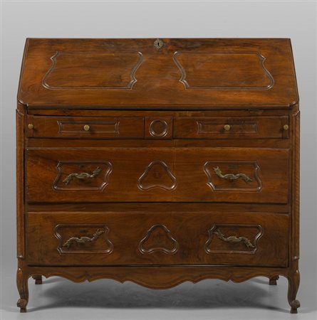 Ribalta in massello di noce, quattro cassetti 