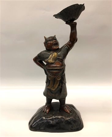 Giappone scultura in bronzo<br>h 57 cm