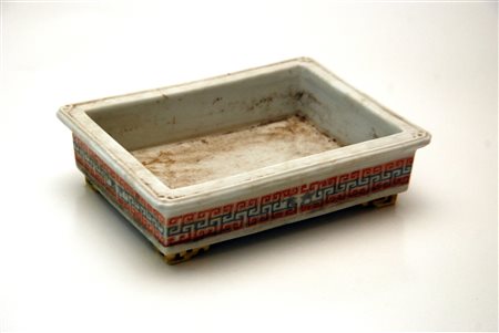 Cina porta pianta in porcellana dipinta<br>cm. 