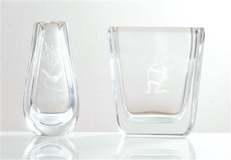 Lotto di due vasi in vetro, Svezia, XX secolo.