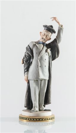 Giuseppe Cappè (Milano 1921 – Lomagna 2008), Scultura in porcellana raffigurante “Avvocato”, Italia, 1966.