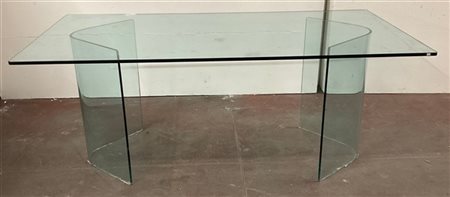 FIAM Tavolo con piano rettangolare e basi semicilindriche. Italia, 1980ca. Crist