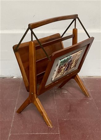 Portariviste in legno con sponde richiudibili centrate da piastrelle di Carlo Z