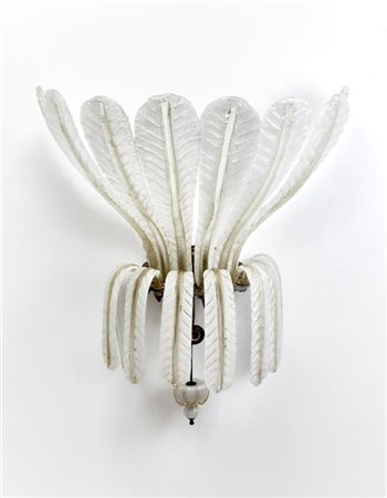 Manifattura di Murano
Lampada da parete a tre luci con foglie pendenti in vetro