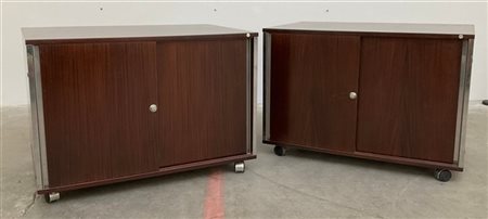 MIM Coppia di mobiletti componibili su rotelle con ante scorrevoli della serie "