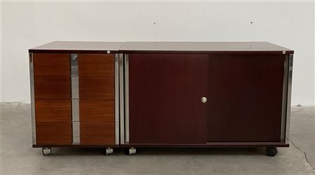 MIM Lotto composto da due mobiletti componibili su rotelle con cassetti e ante s