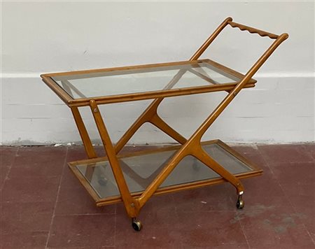 Ufficio Tecnico Cassina (Attribuito)
Carrello portavivande a due ripiani. Italia