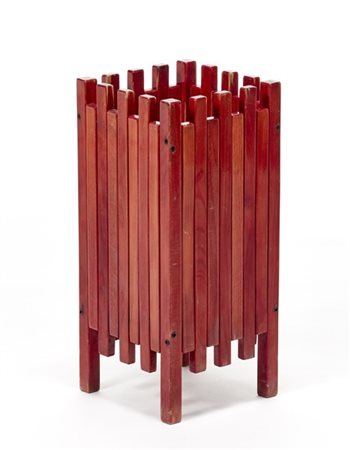 Ettore Sottsass Portaombrelli. Produzione Poltronova, Firenze, anni '60. Legno d