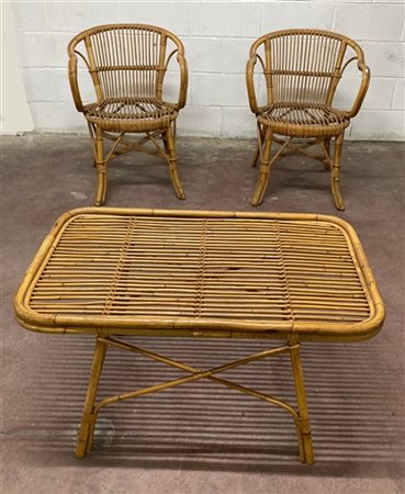 Fornitura da giardino composta da due poltrone e tavolino in manao e scorteccia