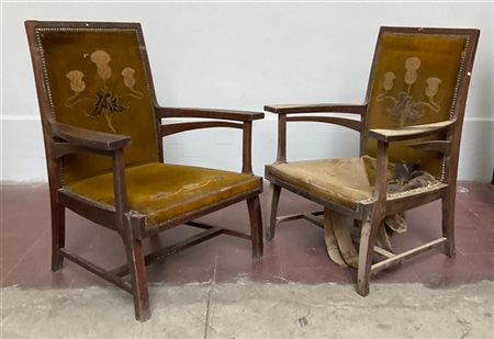 Coppia di poltroncine Art Nouveau con struttura in legno massello di rovere, se