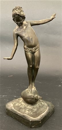 Ignoto del XX Secolo da Gabriele Parente, "Equilibrista" scultura in metallo (h