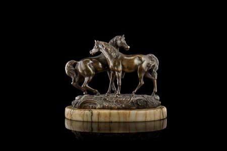 Ignoto del secolo XIX "Cavalli" scultura in bronzo (h. cm 14) poggiante su base