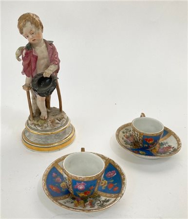 Manifattura di Meissen. Lotto composto da una scultura in porcellana raffiguran