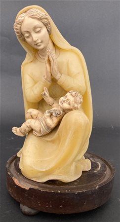 Ignoto, Madonna con Bambino, scultura in alabastro con mani, volto e Bambino in