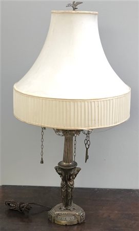 Lampada fiorentina con accessori in metallo argentato a sei fiamme con bracci a