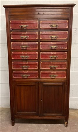 Cartonier con cassettini in cartone rivestiti in pelle iscritta impressa in oro