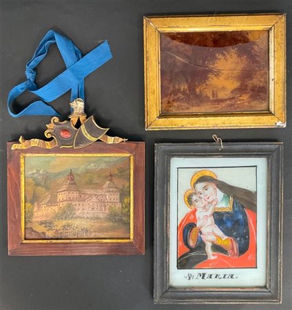 Lotto composto da tre dipinti di cui due verre peint e un olio su tela con sogg