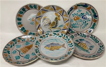 Mario Judici, Caltagirone, gruppo di sei piatti decorativi in terracotta smalta