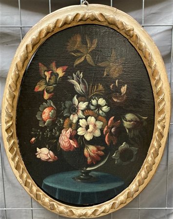 Ignoto, coppia di antichi dipinti ad olio su tela raffiguranti "Vasi di fiori"