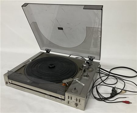 Giradischi marcato Aiwa (difetti)