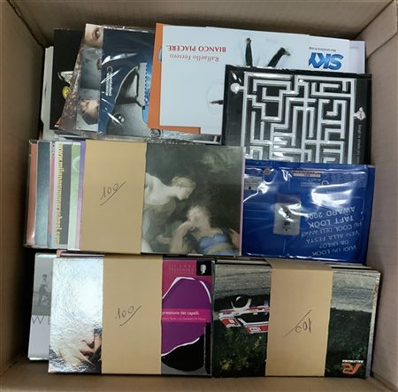 CARTOLINE: PROMOCARD 
Grosso lotto di cartoline pubblicitarie, con ripetizioni.