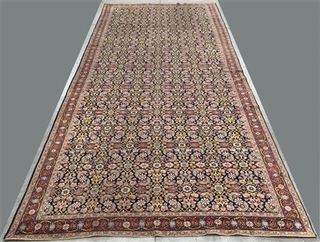 Tappeto Sparta, Anatolia, secolo XX. Decoro Herati policromo su fondo blu notte